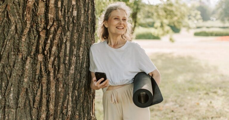 5 Reasons You Can’t Lose Weight After 40 — women over 40 wellness
